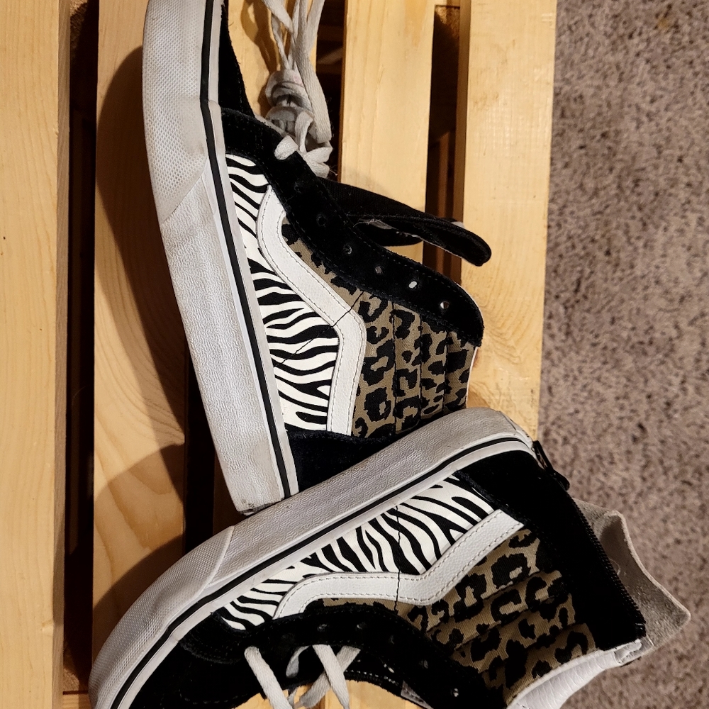Little girls vans sneakers